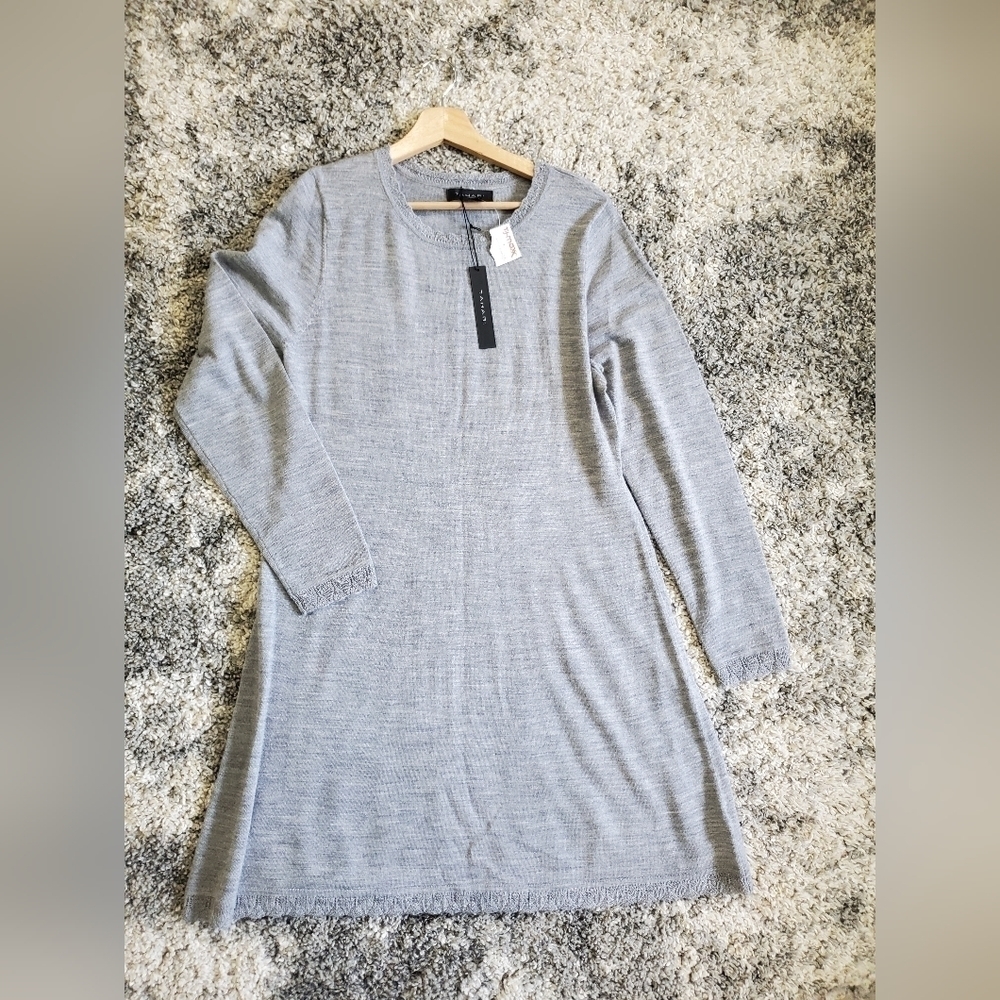 Tahari Long Sleeve Sweater wool/Acrylic Gray knee length Dress Sz XL